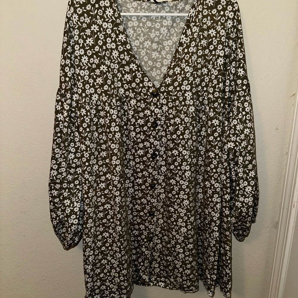 ASOS Curve Olive Floral V-Neck Top